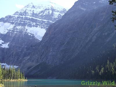 Lakes, Waterfalls & More Lakes, Waterfalls & More