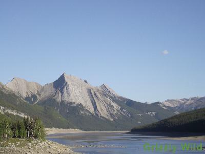 Lakes, Waterfalls & More Lakes, Waterfalls & More