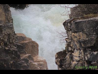Lakes, Waterfalls & More Lakes, Waterfalls & More