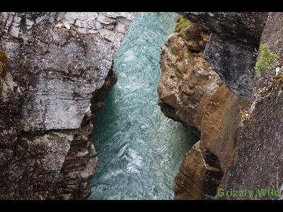 Lakes, Waterfalls & More Lakes, Waterfalls & More