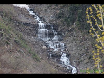 Lakes, Waterfalls & More Lakes, Waterfalls & More