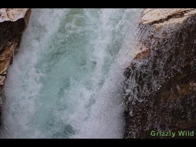 Lakes, Waterfalls & More Lakes, Waterfalls & More